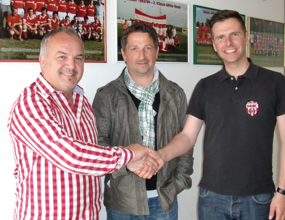 Niedernneukirchen trainer Reini mayr