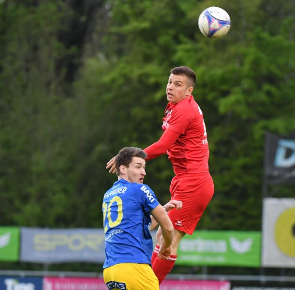 Fussball Askoe Donau Linz vs Askoe Oedt 13.04.2017-4