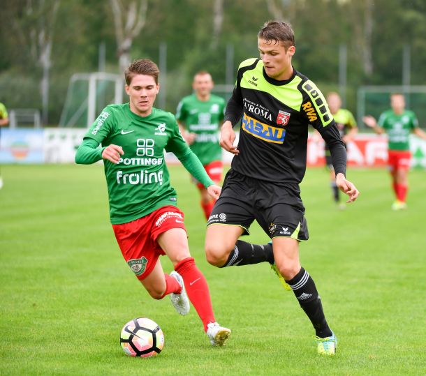 Fussball SV Grieskirchen vs DSG Union Perg 12.08.2017-5