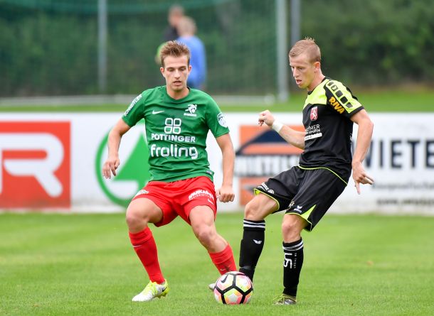 Fussball SV Grieskirchen vs DSG Union Perg 12.08.2017-7