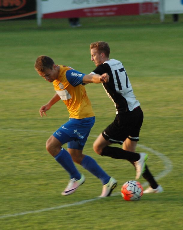 urw - st martin 16-09-02 9 1