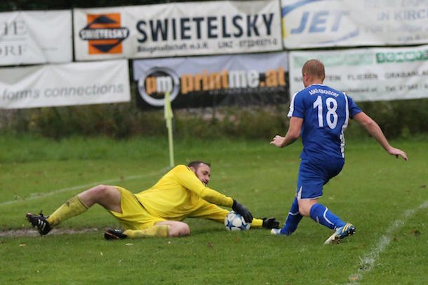 Roitham - Kirchdorf / Foto: Helmut Dietmaier Roitham - Kirchdorf / Foto: Helmut Dietmaier