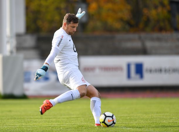 Fussball Hertha WSC Wels vs SV Wallern 04.11.2017-4