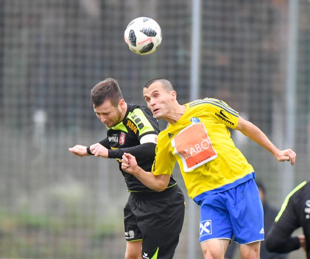 Fussball SC Marchtrenk vs DSG Union Perg 03.11.2018 13