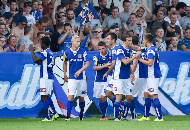 Fussball FC Blau Weiss Linz vs SV Wallern 08 08 2015-1-10