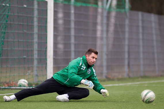 13 pasching training