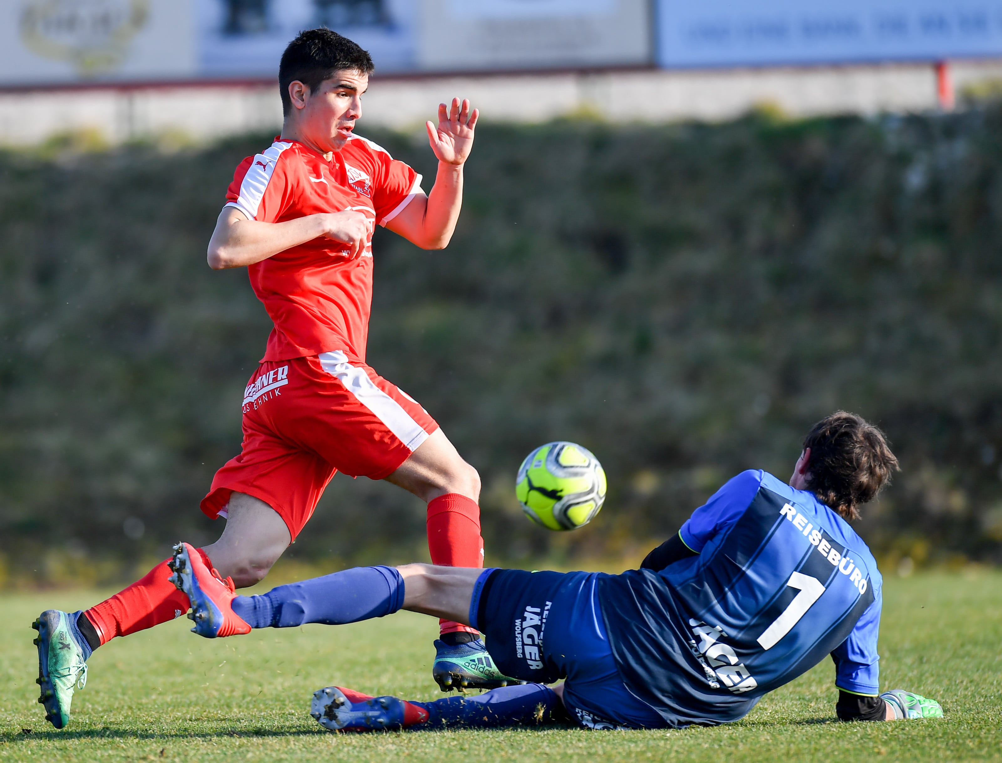 Fussball ATSV Stadl-Paura vs FC Lendorf 23.03.2019-33-min