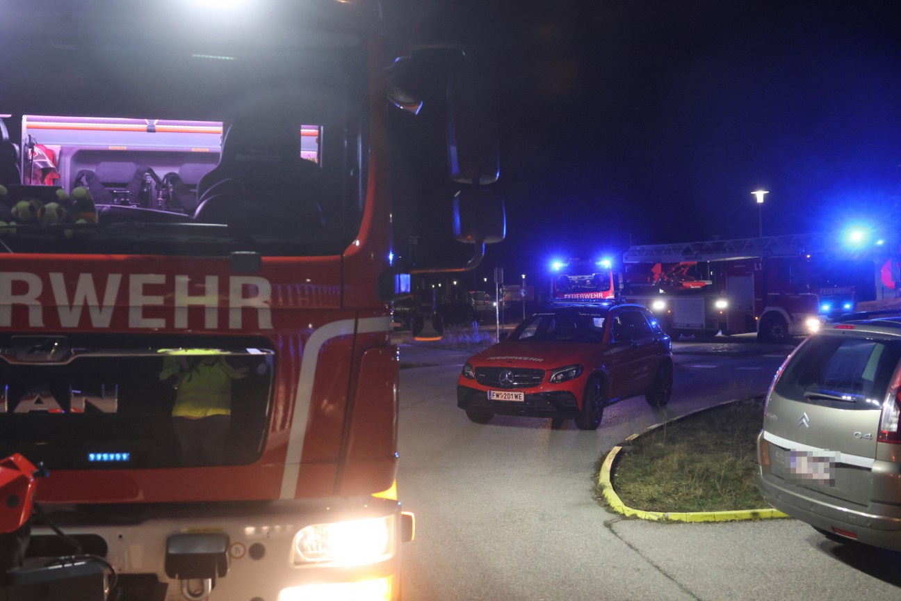 Brand in Technikraum einer Sportarena