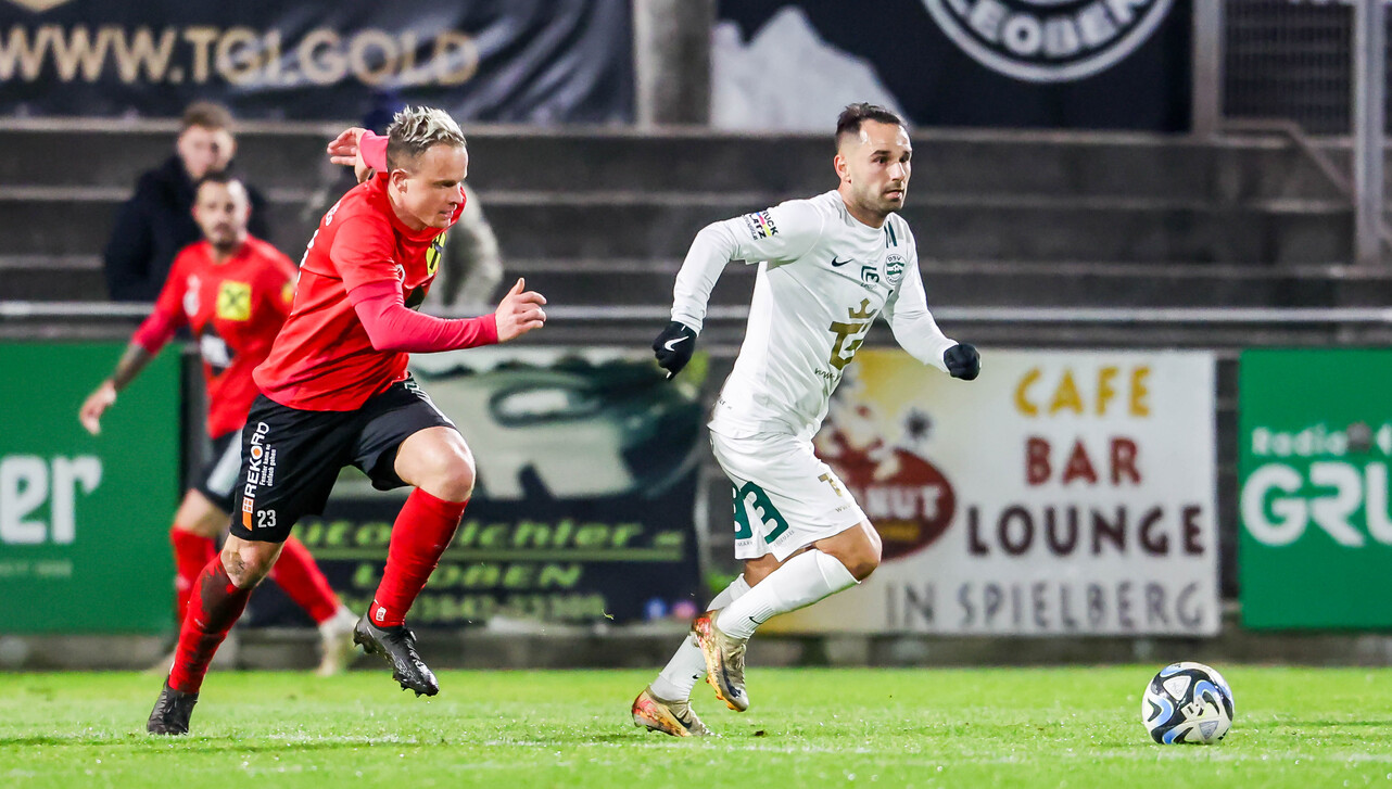 Ein Freistoß von Okan Aydin traf nur die Latte