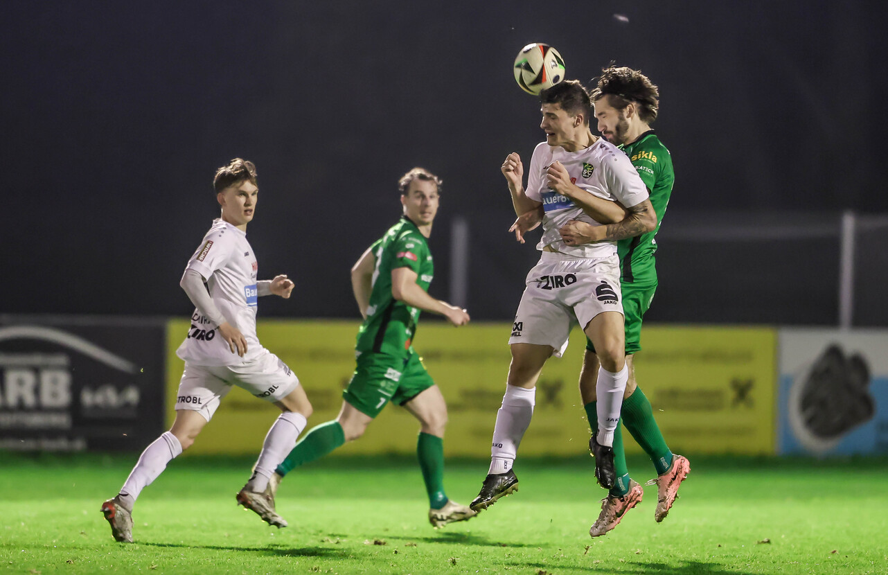 Immer wieder spielte Marvin Hernaus seine Kopfballstärke aus