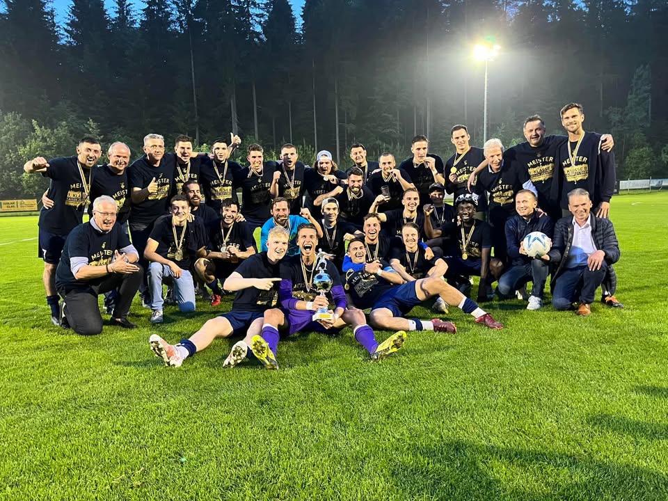 Der ATUS Velden feierte am Ende der vergangenen Saison den erstmaligen Aufstieg in die Regionalliga