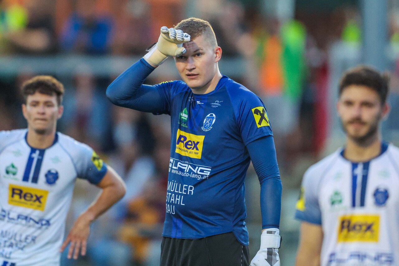 Tormann Simon Donner war einer der wenigen Lichtblicke bei Schlusslicht Sankt Anna