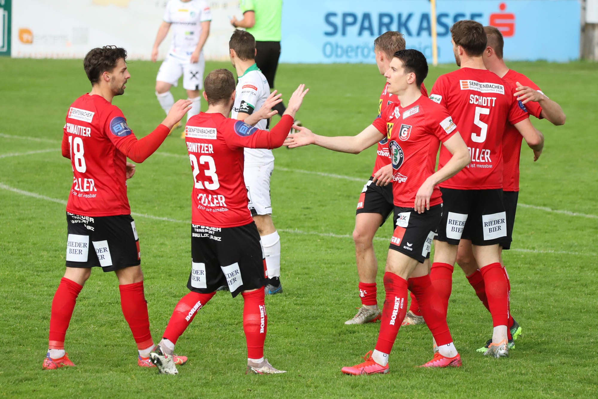 gurten union vs gleisdorf fc 20 070522 reinhard schröckelsberger