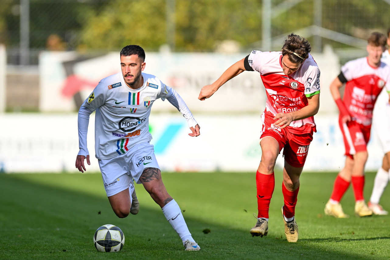 Adrian Castro Mesa vollendete eine schöne Aktion