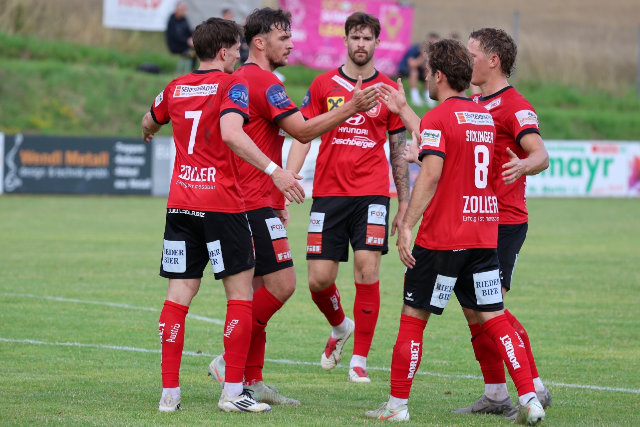 jubelfoto union gurten testspiel vs wacker burghasen 11 07 2025 schrockelsberger biereder