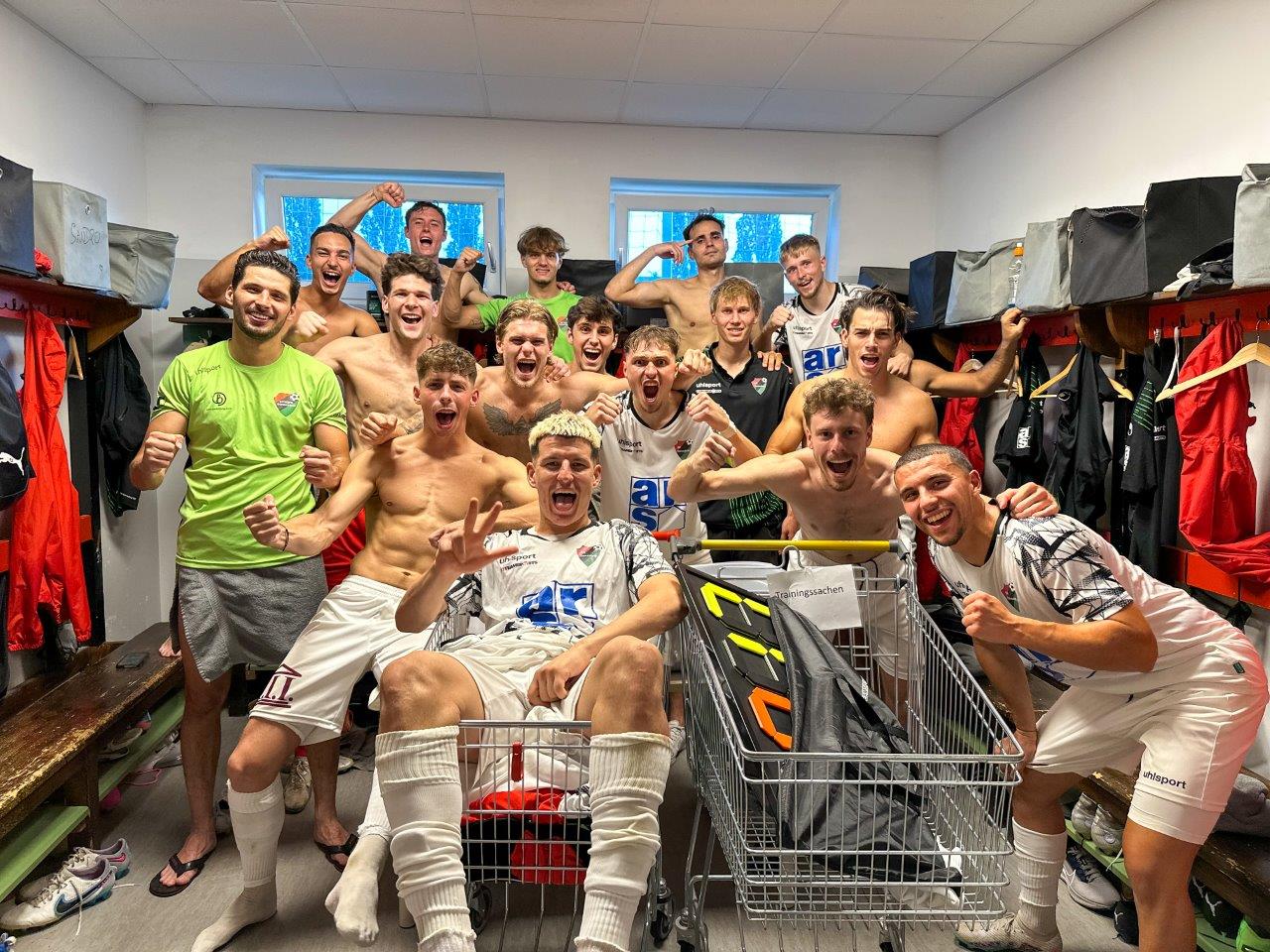 Foto 26.08.23 19 03 33